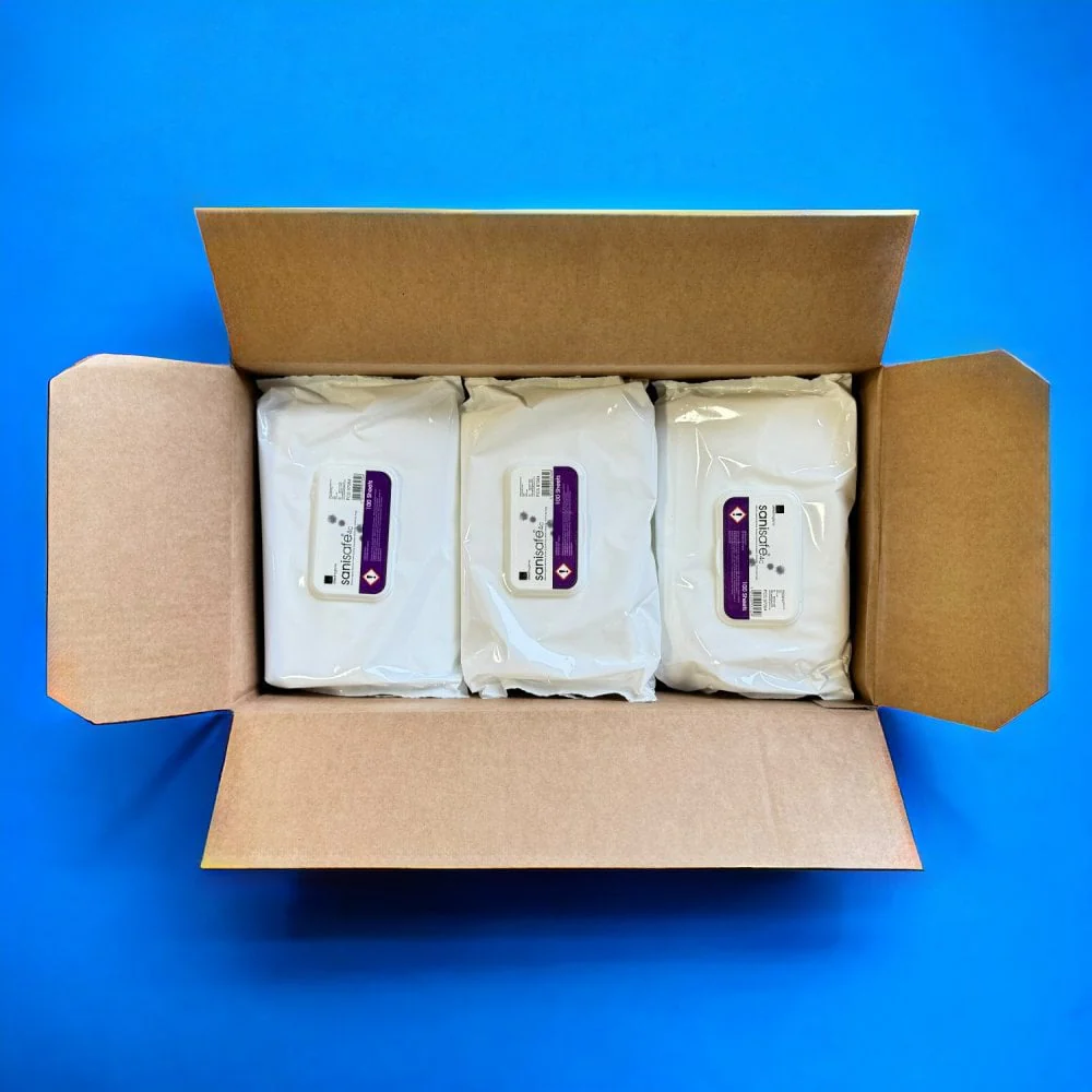 Anti Viral / Antibacterial Large Surface Disinfectant Wipes - Image 11